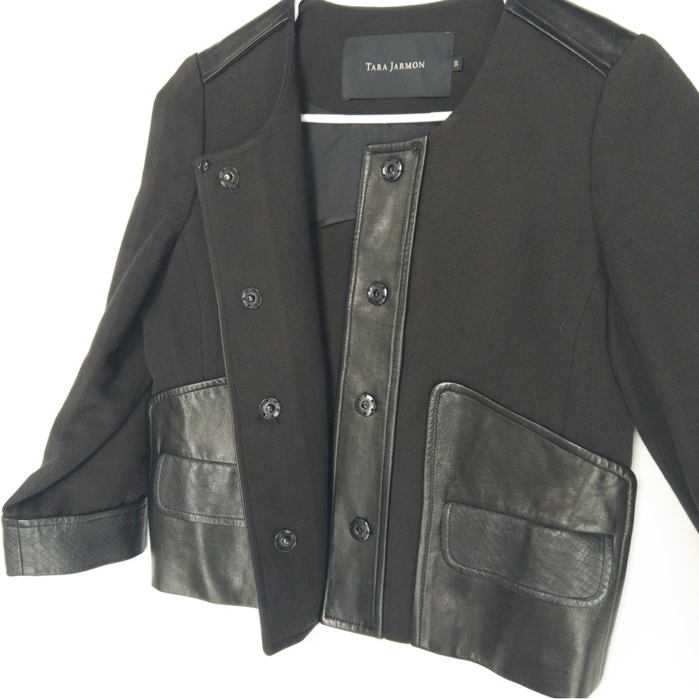 TARA JARMON Wool Leather Jacket Womens Size 38 US 6 M Cropped Snap Blazer